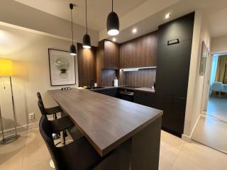 Luxury Apartment with Terrace - 9