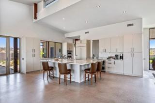 Paradise Canyon-Infinity Pool-Mnt Views-Estate 3 - 1
