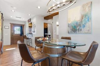 Orchard-4 Units-In Old Town-Walk to Fashion Square - 1