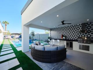 Havana - Walk to Old Town - Heated Pool & Spa - 7