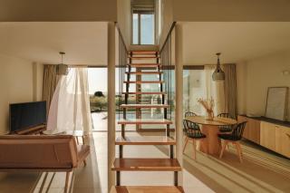 springs suites no4 - 6
