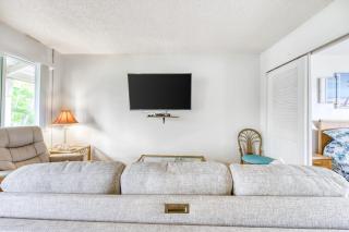 Kona Shores 230 - 5