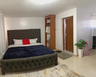 Urban Nest Stays - 4