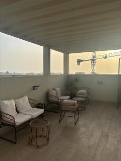 Ocean waves residence - 1
