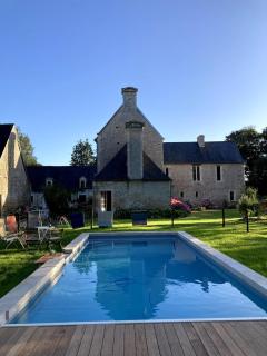 Manoir en Normandie avec piscine chauffée - 1