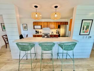 Brand new Luxury Oceanfront Living in Kona with AC - 1