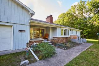 Family Getaway near Weko Beach, Parks & Wineries - 8
