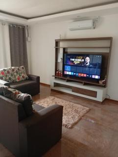 Casa completa em Bagé ideal para familias ate 6 pessoas WiFi e excelente localização - 9
