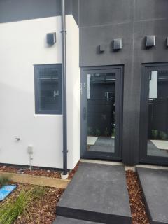 Central, Sleeps 4, Spa & Sauna - 1