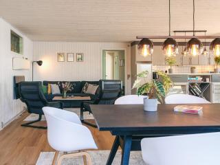 6 person holiday home in Bjert-By Traum - 2