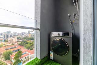 1 bedroom-Westlands, rooftop heated pool & Gym - 4