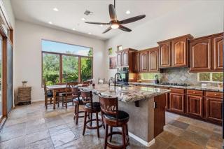 Sunrise Retreat - Backyard Oasis - Beautiful Views - 8
