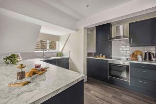 Luxe Ami Tran Spacious Penthouse - 5