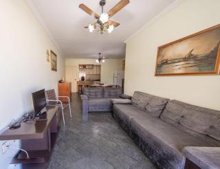 Apartamento Pet Friendly a 450m da Praia Enseada - 1