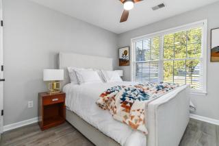 Curated 3BR, Minutes to Toyota, KY Horse Park, The Ark & Lexington - 1