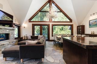 Luxury Ski-in / Ski-out home on Blackcomb - 7