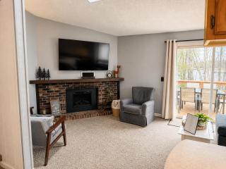 Serenity Now | 4BR Lakefront Cabin + Trail Access - 8