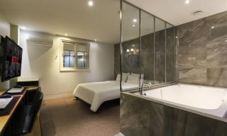Hotel H2 - 2