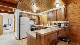 Cozy A-Frame Cabin in Downtown McCall - 5