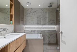 Luxury 1BR Ritz Carton Precinct Resort Amenities - 4