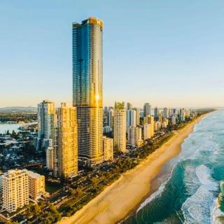 Meriton Surfers Paradise - 8