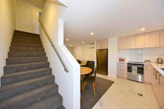 Serene 2BR Retreat at the heart of Christchurch Central City - 8