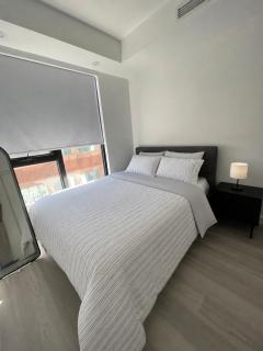 Bayview Condo Rentals - New Modern 1BR suite condo near Bessarion Metro North York Toronto - 8