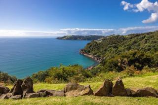 The Point Onetangi - Heated pool, hot tub & ocean views - 3