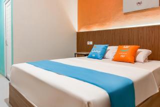 SANS Hotel Guntur Cendana Garut - 3