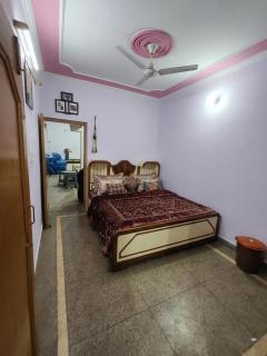 Hafsa's Home Stay Premium and Affordable - 0
