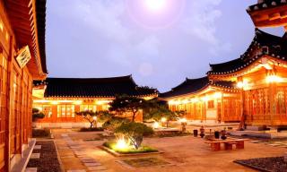 Hwangnamguan Hanok Village - 3