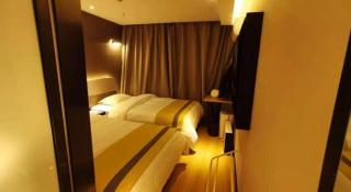 IU Hotels· Xincheng Haibing University Store - 5