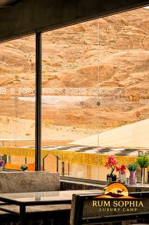 RUM SOPHIA lUXURY CAMP - 7