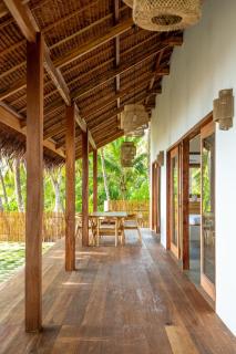 Villa RORO Mentawai - Oceanfront Tropical Escape - 9