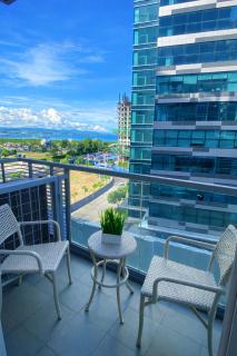 The Montanas Staycation - One Pacific Residence, Mactan Newtown - 3