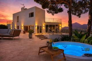 Villa Alegria by NRAS - 5