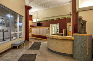 CozySuites The Block Skybridge Access - 2