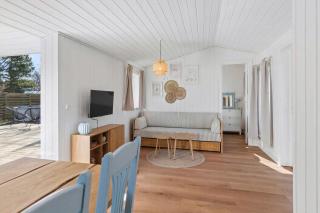 Cozy Holiday Home Close To Nature And Beach - 9