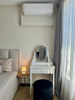 Sunrise l 1BD Sea View l Pool l Free Parking - 7