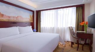 Vienna Hotel Shenzhen Hubei Metro Station - 7