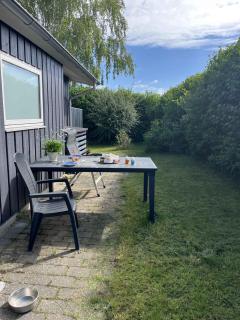 Front-Row Summerhouse With View And Big Garden - 1