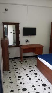 Seven Crest Hotel Anuradhapura - 3
