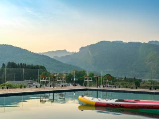 Zhangjiajie National Park Nanxi Courtyard Resort Hotel Airport pickup for of 2 nights, free shuttle to Zhangjiajie National Forest Park Sign Gate laundry service English speaking butler afternoon tea icket - 1