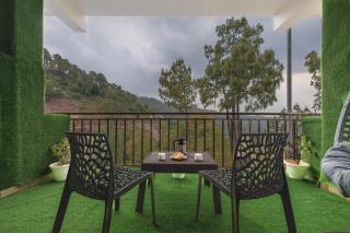 TreeHouse Kasauli Operated By Splendid Hotels I Vacations I Family Groups & Events I Forest Treks I Memories I - 3