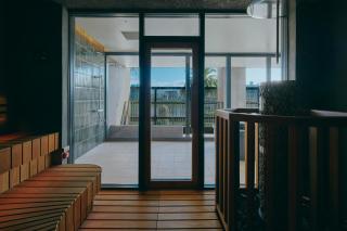 FAV LUX Miyazaki - 4