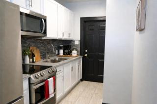 Vero Haus East Downtown 1BR - 3