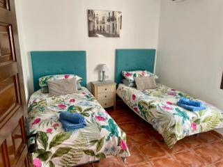 Casa Familiar in Punta Lara - 2