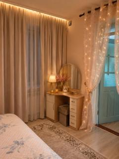 Tomas 4BR House Near Airport - 3