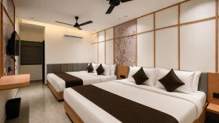Hotel Rushikesh inn Dwarka - 8