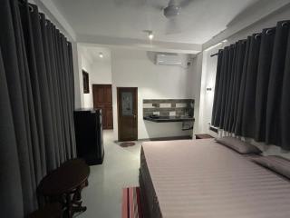 Nivi Ahangama - 0